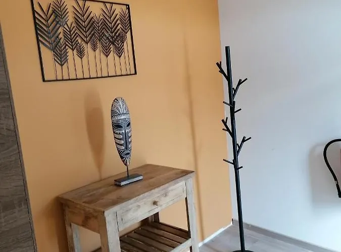 別荘 Savane Pres De Pairi Daiza