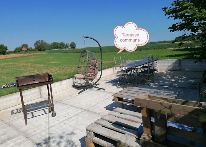 Savane Pres De Pairi Daiza Vakantiehuis Brugelette